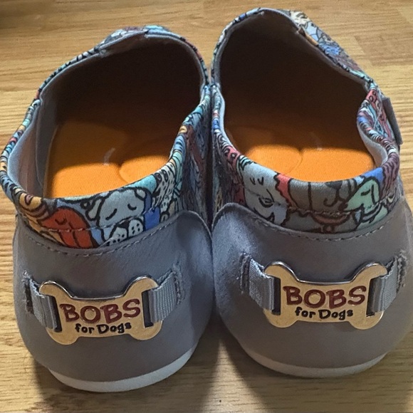 Skechers Colorful Dog Print Loafers - Picture 2 of 7